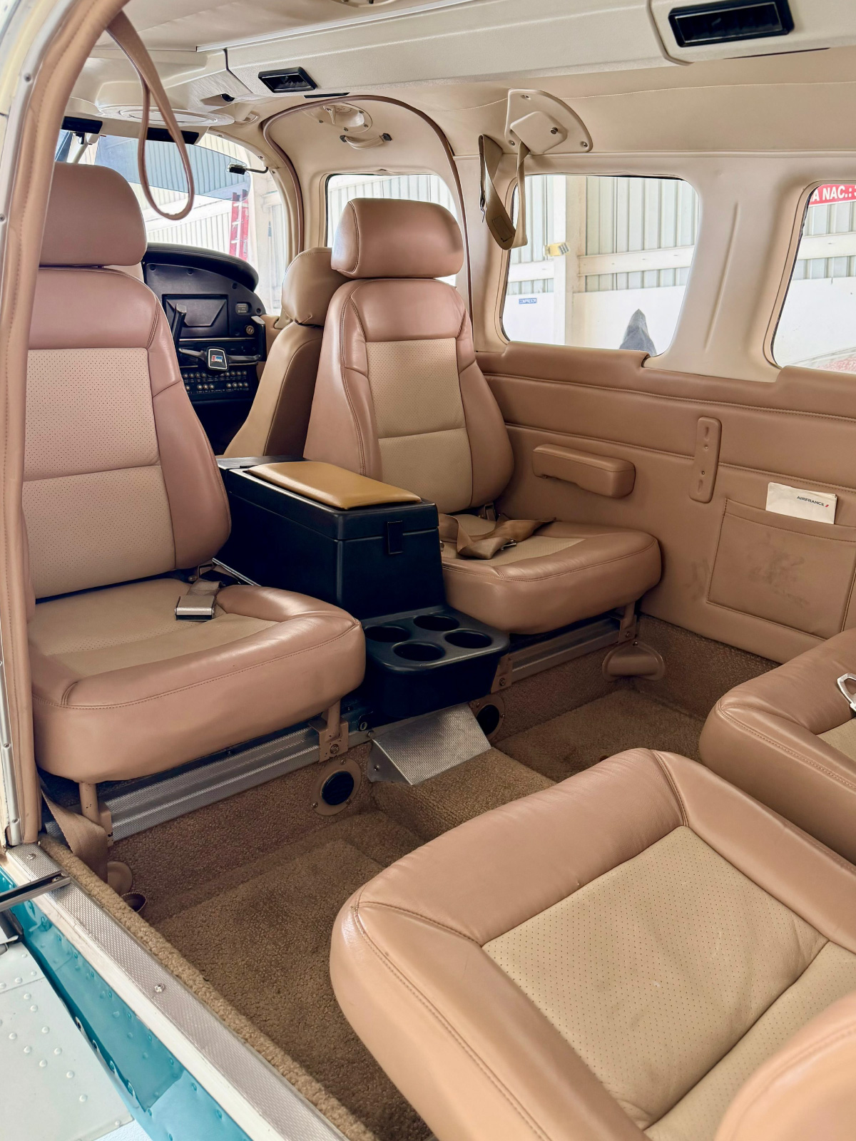 Piper Saratoga interior